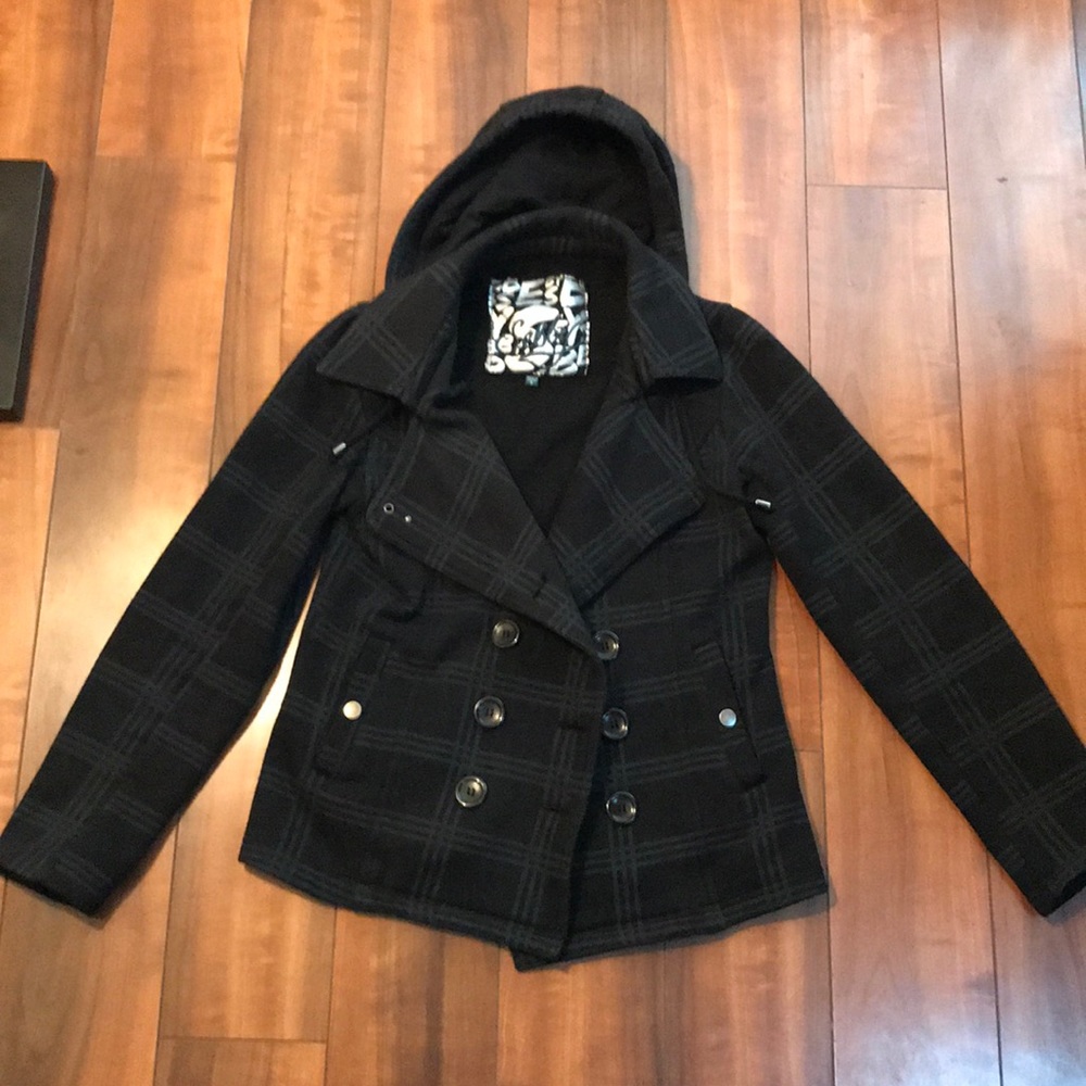 Casual black peacoat